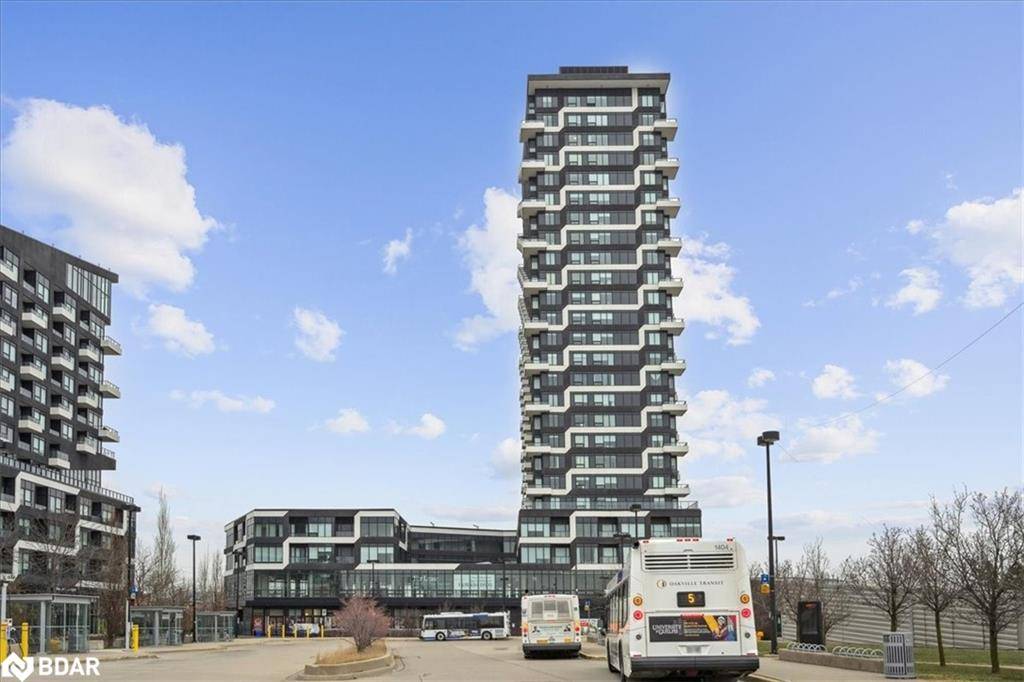 297 Oak Walk Drive #2203, Oakville, ON L6H 3R6