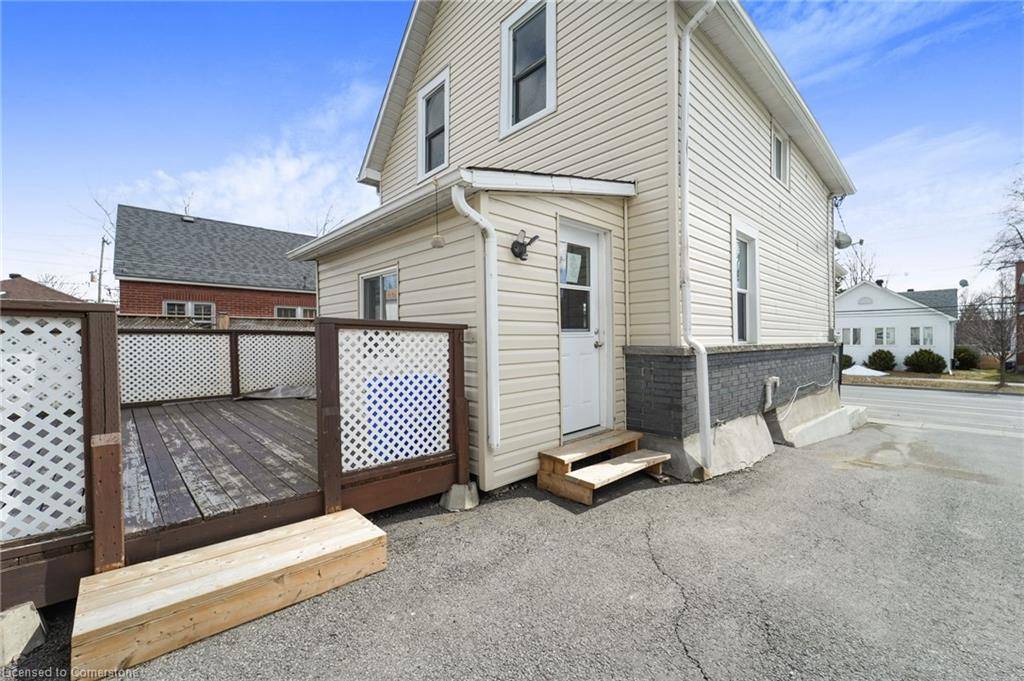 Cornwall, ON K6H 2M4,429 Fifth Street East