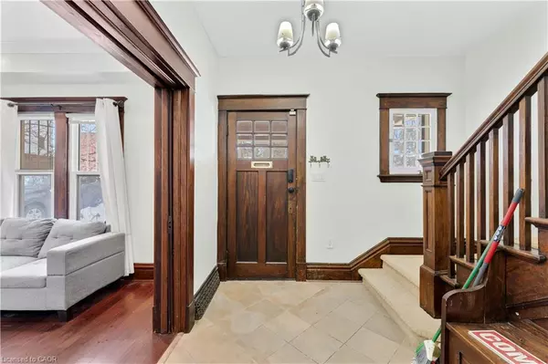 Ingersoll, ON N5C 2X2,217 Earl Street