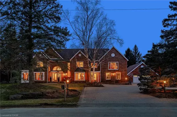 Waterloo, ON N2J 4G8,23 Charing Cross