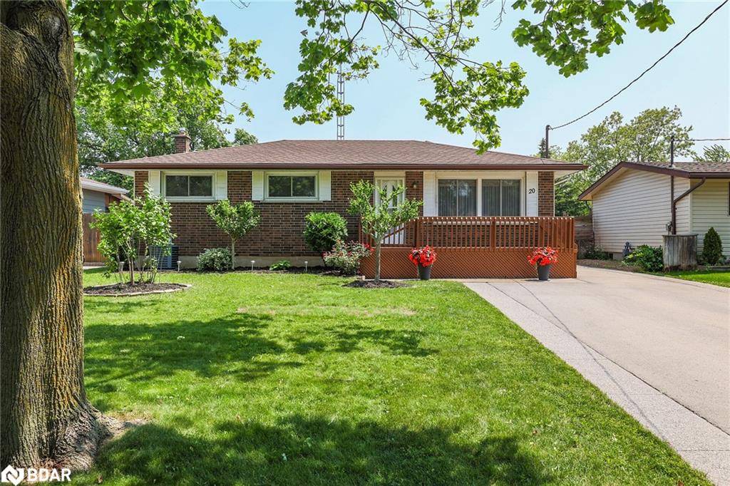 20 Huntley Crescent, St. Catharines, ON L2M 6E7