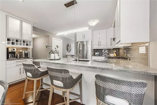 Ancaster, ON L9G 3K9,32 Menton Drive