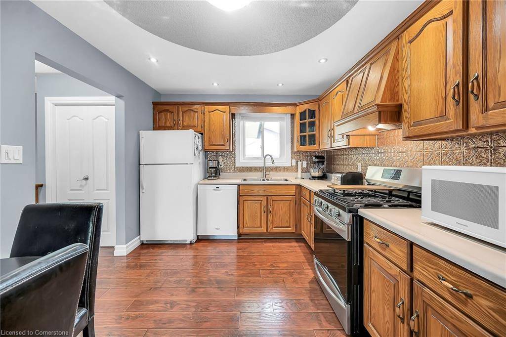 Dunnville, ON N1A 1Y8,136 Secord Street