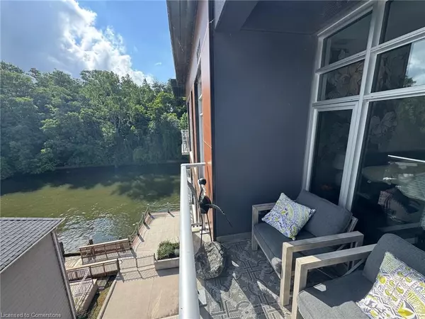 38 Harbour Street #416, Port Dover, ON N0A 1N0