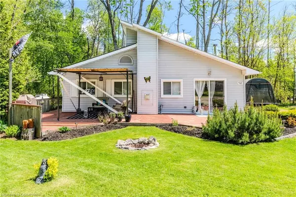 57 12th Conc Road E #705, Flamborough, ON L0R 1K0