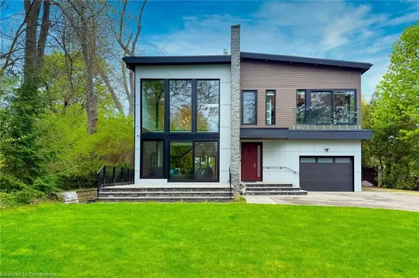 1207 Stirling Drive, Oakville, ON L6L 1E5