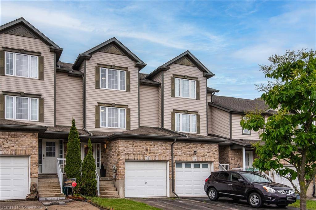 11 Madeleine Street, Kitchener, ON N2R 1V6