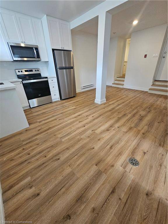 82 Welland Avenue #2, St. Catharines, ON L2R 2N1