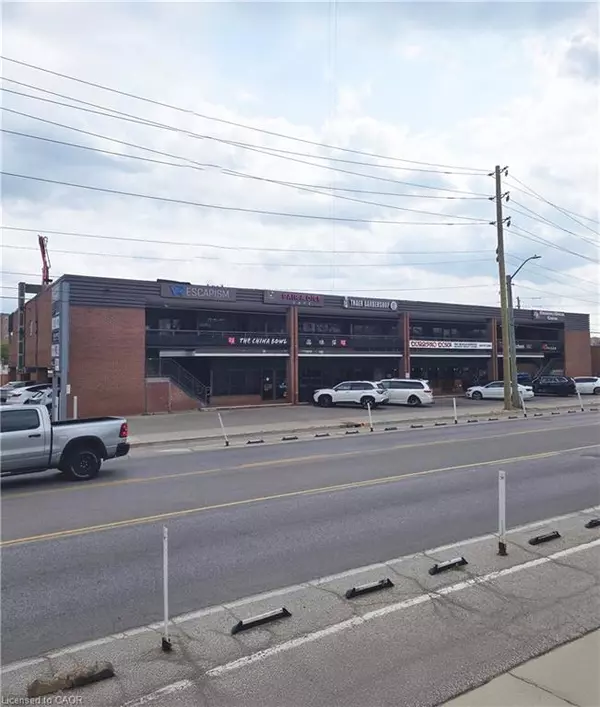 258 King Street N #8, Waterloo, ON N2J 2Y9