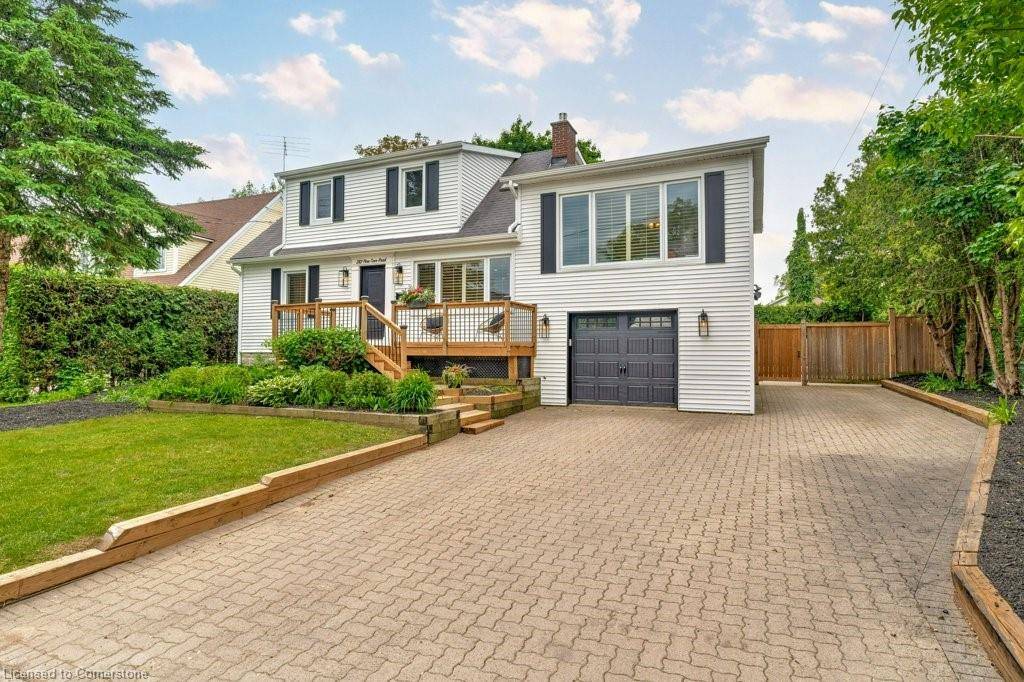 Burlington, ON L7N 1W2,282 Pine Cove Road