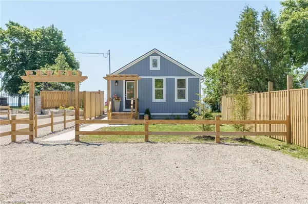 2130 Lakeshore Road,  Dunnville,  ON N1A 2W8