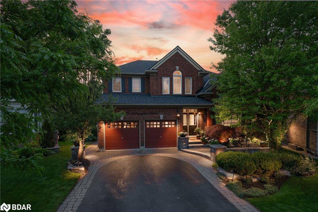 86 Arborglen Drive, Georgetown, ON L7G 6L3