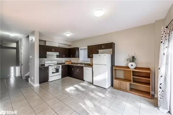 St. Catharines, ON L2V 2E8,81 Wellington Street North Street