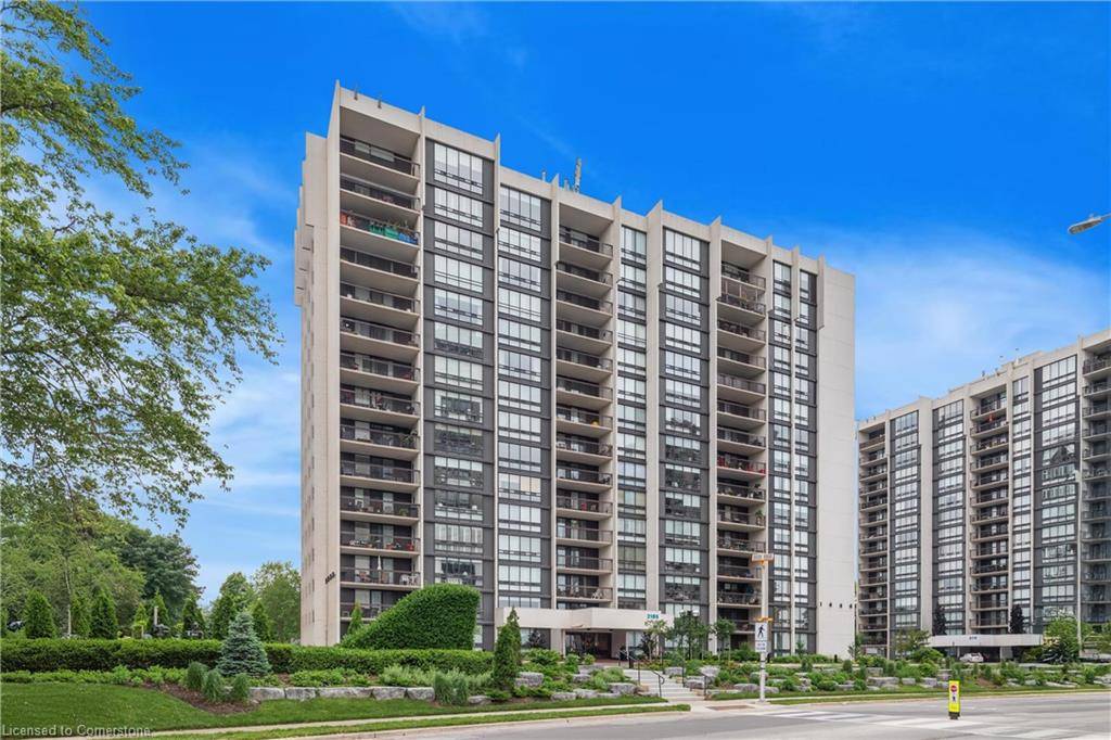2185 Marine Drive #604, Oakville, ON L6L 5L6