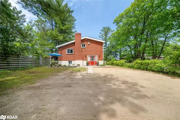 Wasaga Beach, ON L9Z 2W2,1944 River Road W