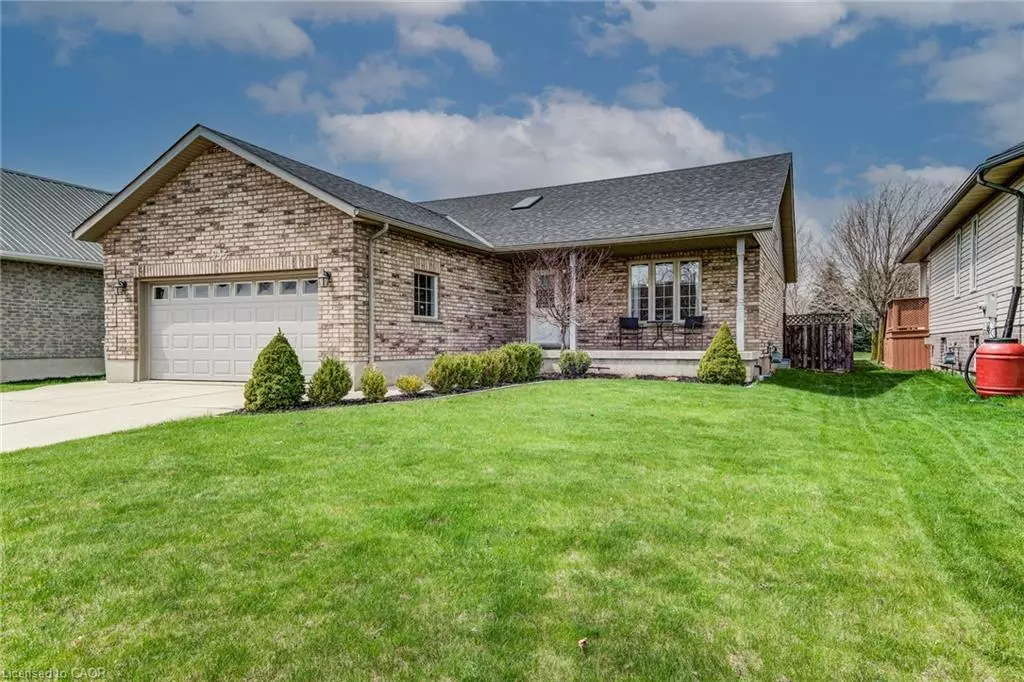 Listowel, ON N4W 3V7,935 Baker Avenue S