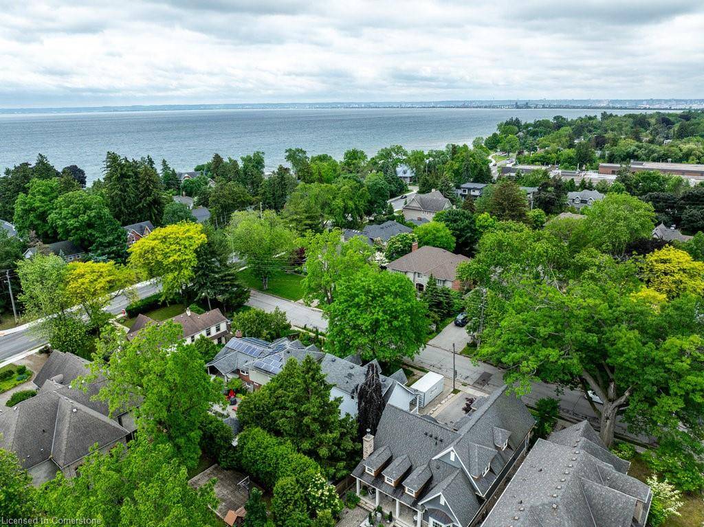 Burlington, ON L7N 1W1,199 Pine Cove Road