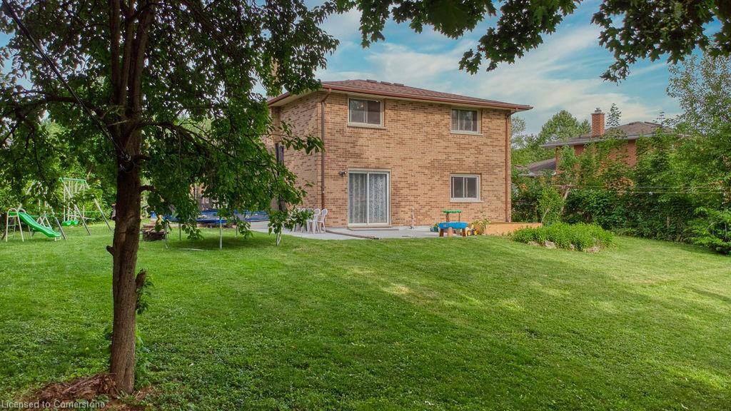 London, ON N5Y 4Z9,280 Regal Drive