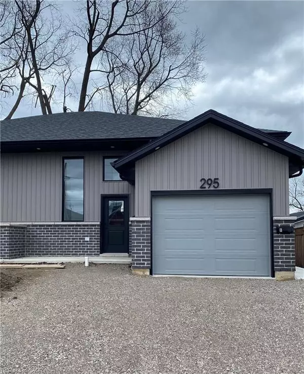 295-297 Glass Avenue,  Kingsville,  ON N9Y 1M1