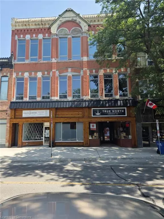 85-89 King Street W, Chatham, ON N7M 1C7