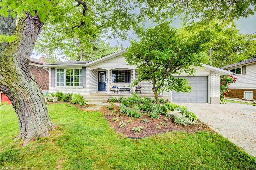 18 Rosemore Road, St. Catharines, ON L2S 1A8