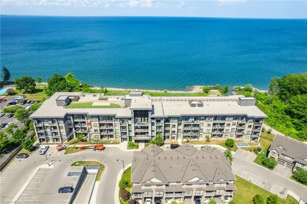 35 Southshore Crescent #313, Stoney Creek, ON L8E 0J2
