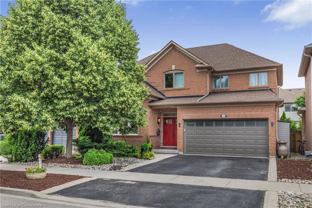 1256 Roundwood Crescent, Oakville, ON L6M 4A3