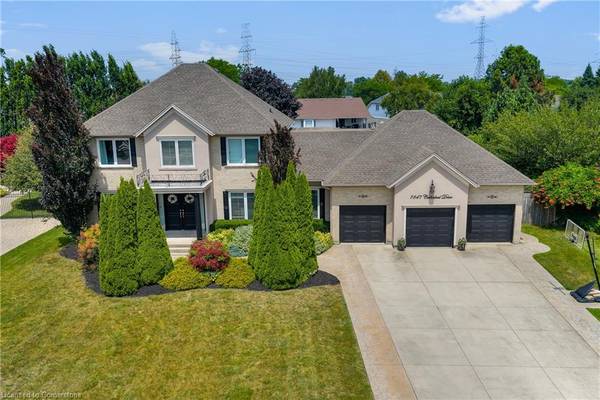 7847 Cathedral Drive, Niagara Falls, ON L2H 2Z3