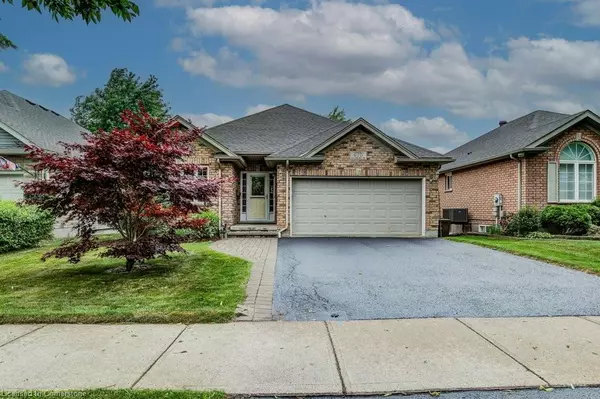 670 Salzburg Drive, Waterloo, ON N2V 2N8