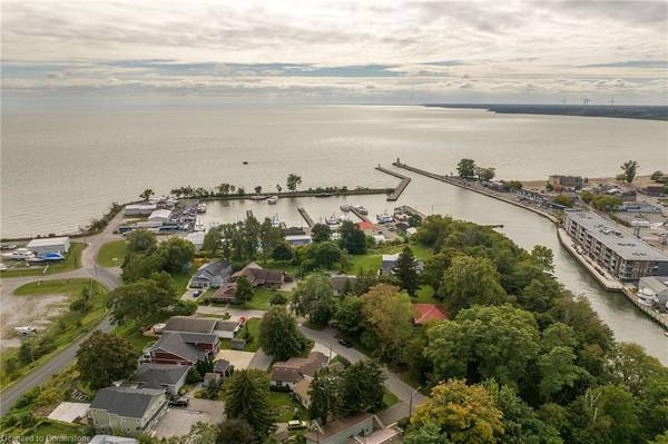 Port Dover, ON N0A 1N7,16 Broad Street