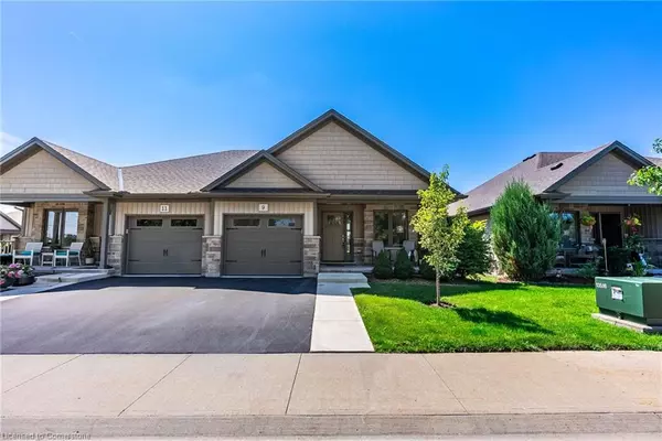 9 Richard Crescent, Smithville, ON L0R 2A0
