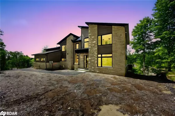 Lake Of Bays, ON P1H 0K1,1008 Kingsridge Court