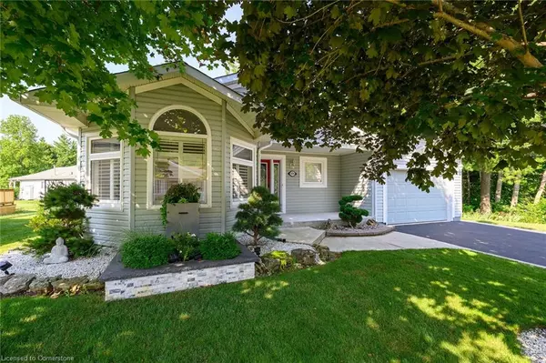 106 Bushmill Circle, Flamborough, ON L8B 1A5