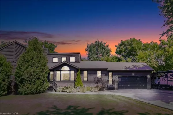 11 Weneil Drive, Freelton, ON L8B 0Z6