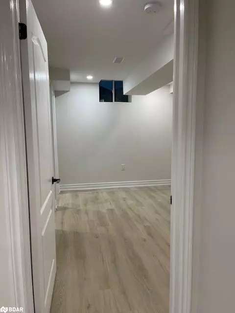 130 Lady Dolores Avenue #Basement, Vaughan, ON L6A 4G3