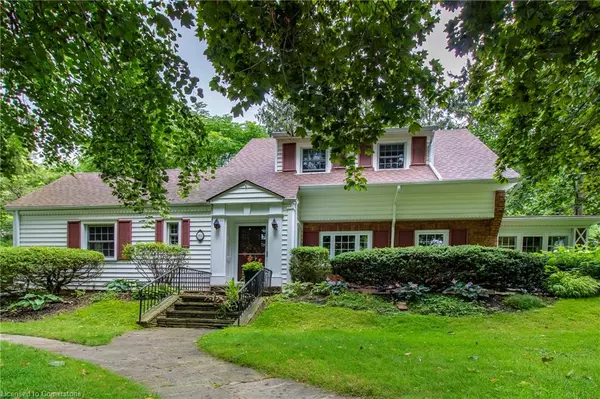 312 Nelson Street W, Port Dover, ON N0A 1N0
