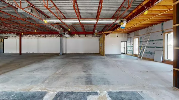 Guelph, ON N1E 6J2,485 Speedvale Avenue E #5