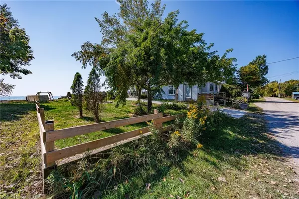 Long Point, ON N0E 1M0,203 Hastings Drive