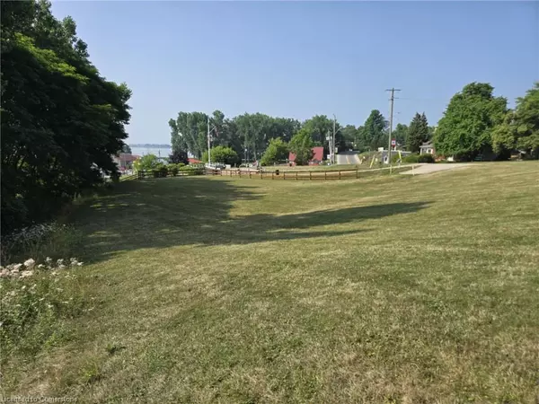 1002 Bay Street, Port Rowan, ON N0E 1M0