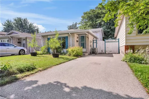 446 Drummerhill Crescent, Waterloo, ON N2T 1G4
