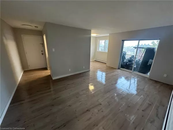 Waterloo, ON N2L 4K7,705 Glen Forrest Boulevard #03