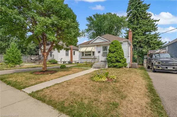 113 East 38th Street, Hamilton, ON L8V 4E8