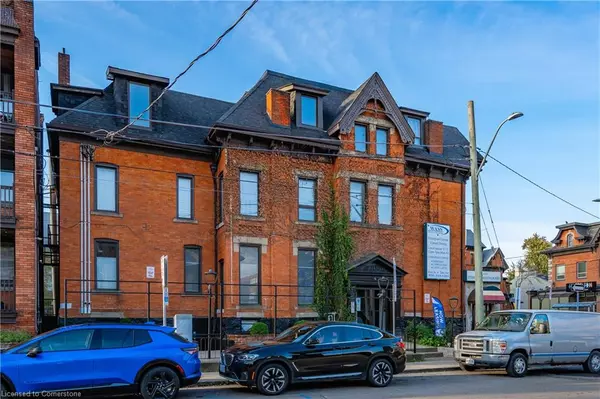 14 Forest Avenue Street S, Hamilton, ON L8P 3A8