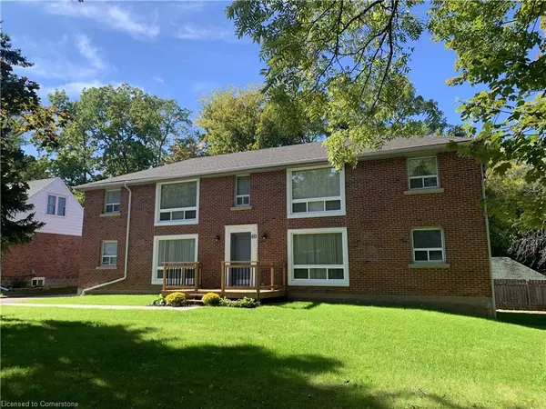 40 Mountain Avenue #3, Stoney Creek, ON L8G 2V8
