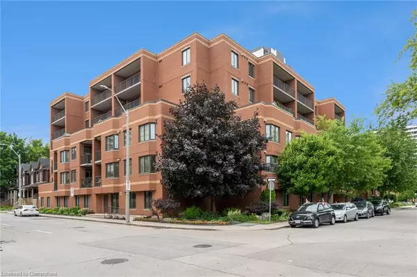 47 Caroline Street N #209, Hamilton, ON L8R 2R6