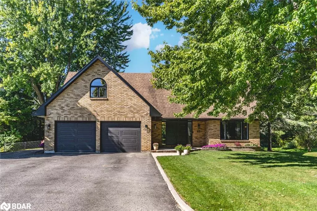 Minesing, ON L9X 0C6,48 Lawrence Avenue