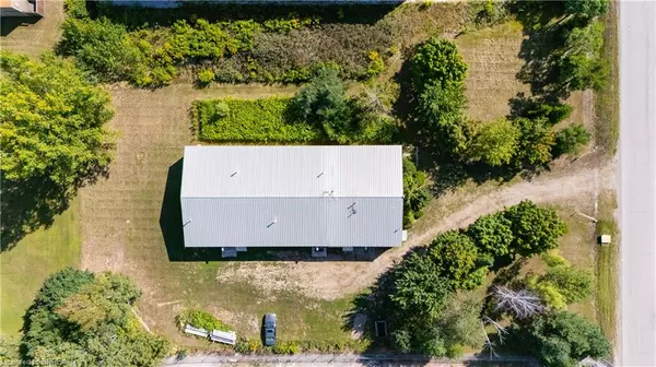 St. George, ON N0E 1N0,225 Black Walnut Road