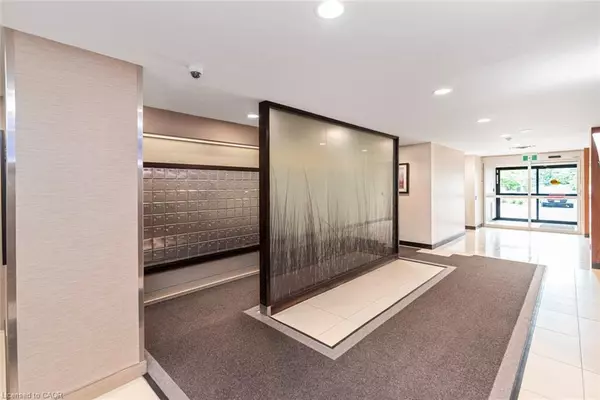 Burlington, ON L7S 2J9,1276 Maple Crossing Boulevard #1109