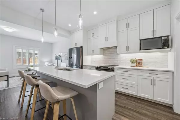 34 Wideman Boulevard, Guelph, ON N1E 7L8