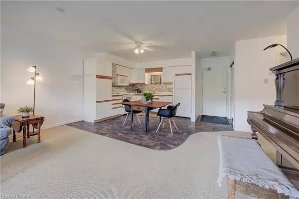 Mount Forest, ON N0G 2L1,460 Durham Street W #309